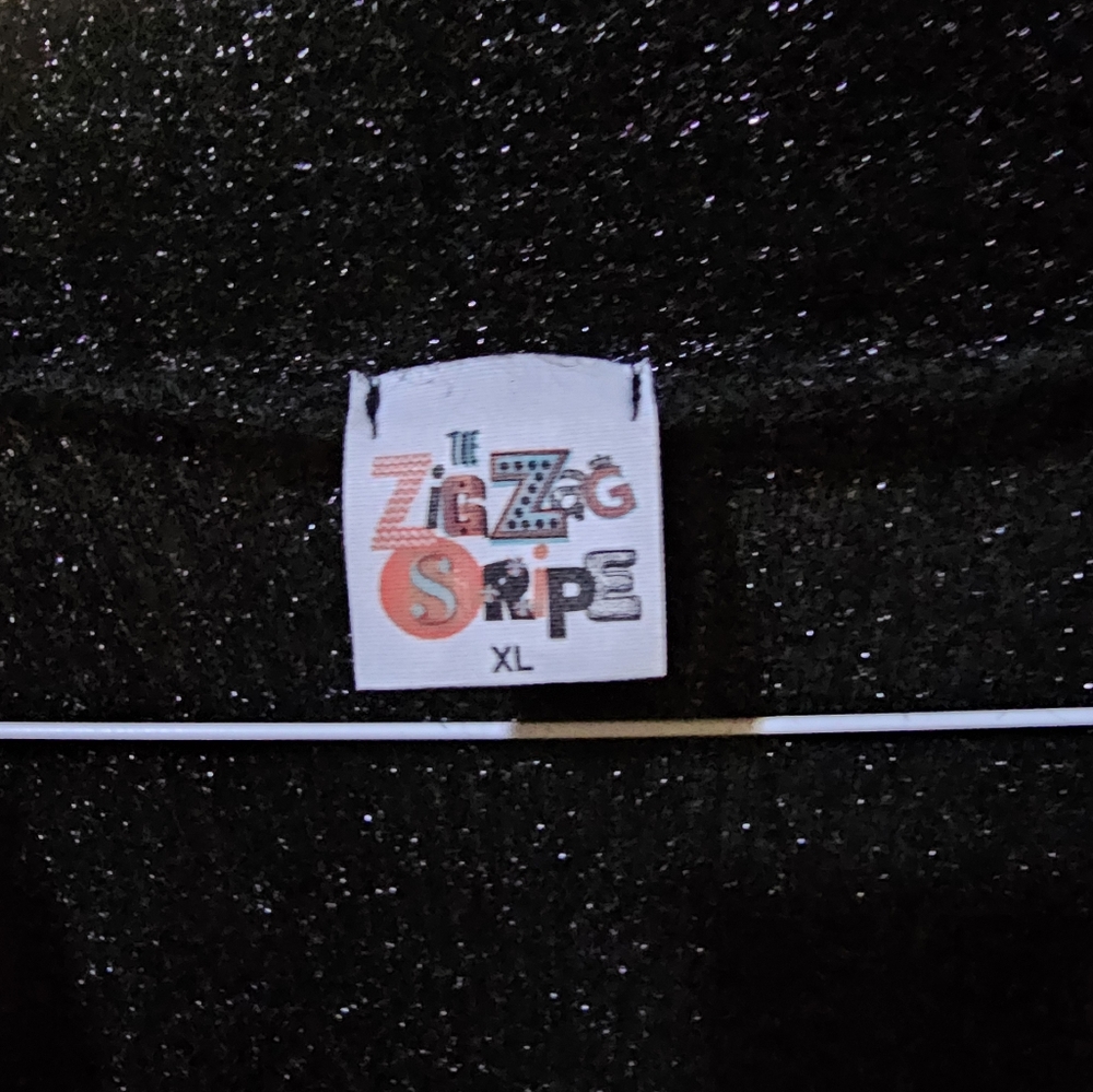 Ladies Jacket - Picture 2 of 4